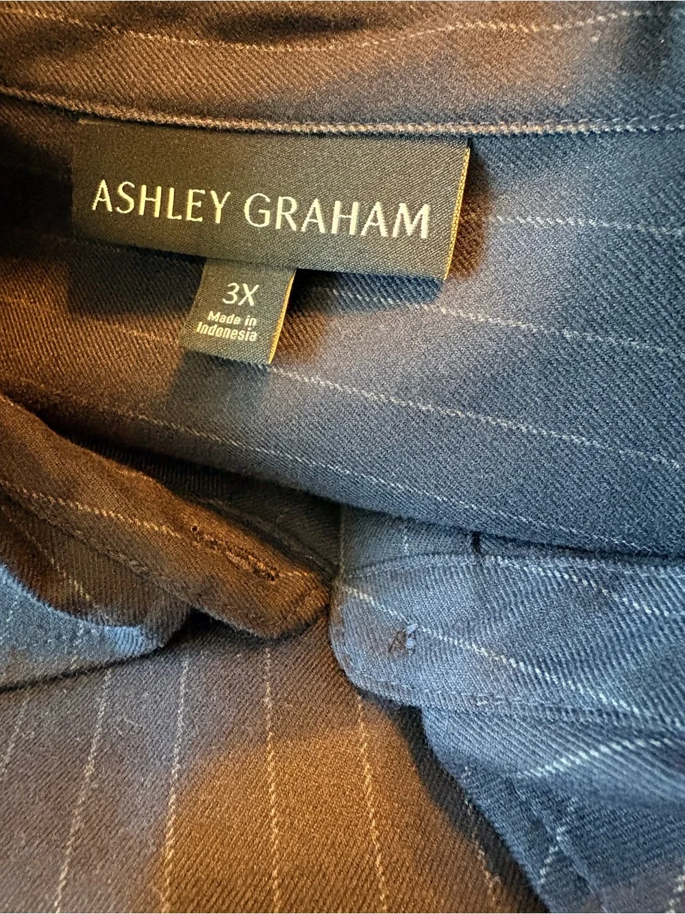 NWT Ashley Graham Navy Pinstripe Oversized Button Down Shirt - Picture 9 of 16